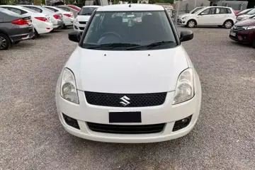 Swift VXI Self Drive Car